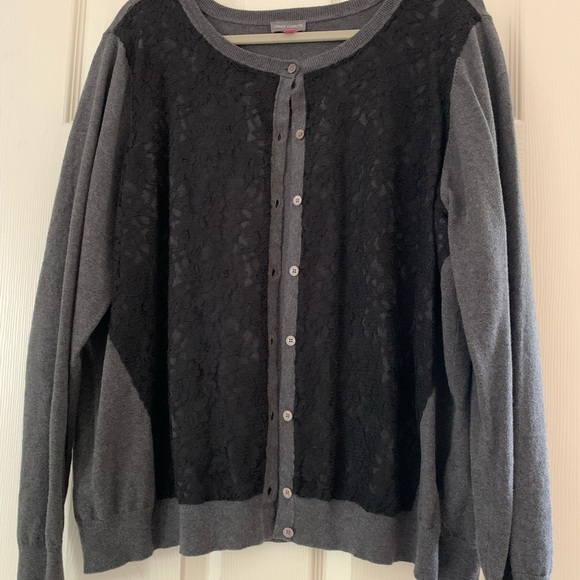 Cute cardigan - Picture 2 of 2